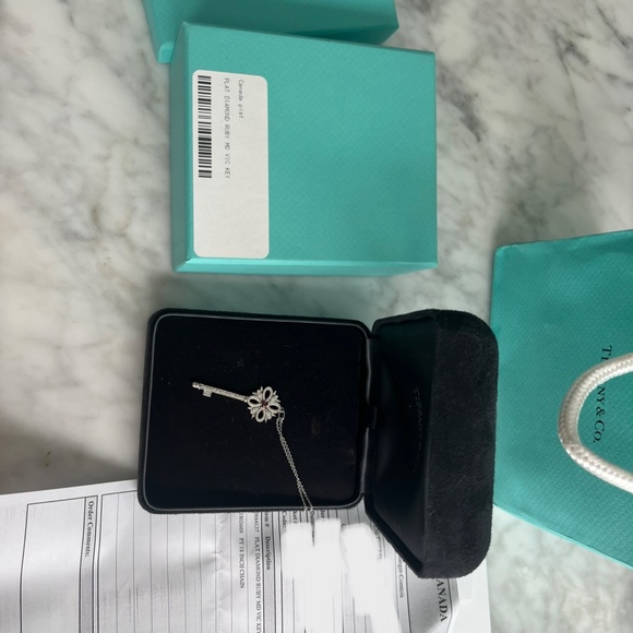 Tiffany & co necklace - Picture 2 of 5